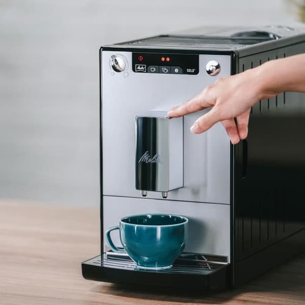 Melitta Solo Silver E950-103 Automatisk kaffe- og espressomaskine med bønnemølle