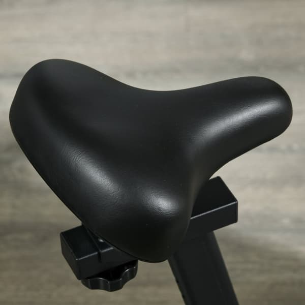 Rootz Hemövning Bike - Stationary Bike - Inomhuscykelcykel - Tyst svänghjul - 93x48.5x102-112cm - Justerbar LCD -skärm