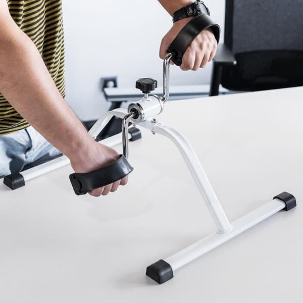 TechFit PED1 Pedaltränare, Mini hemma-cykel för hem och kontor, Lätt träningsmaskin