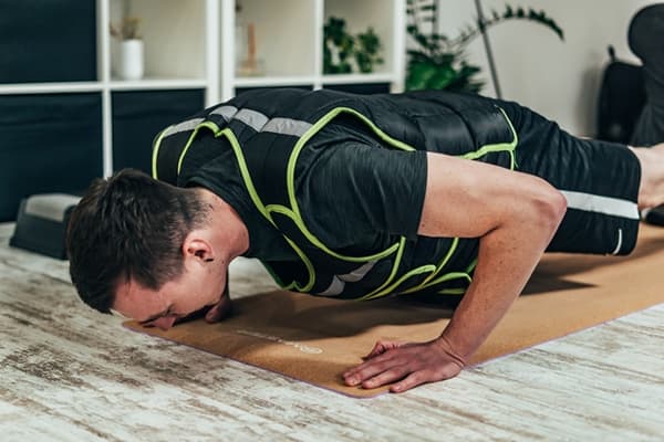 Viktväst med justerbar vikt MASTER 20 kg