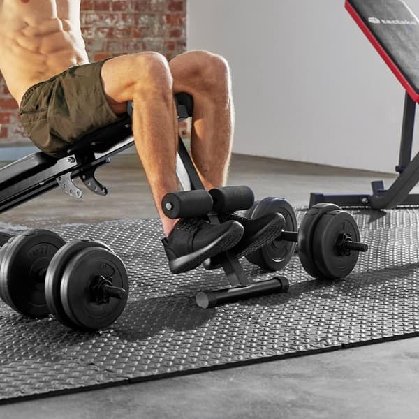 Fitnessgulv med 12 brikker - sort