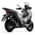 Pikkukuva 2 / 2: Arrow Indy Race Aluminium Dark With Carby End Cap Honda Adv 350 ´22 Hyväksytty äänenvaimennin Hopeinen Homologated