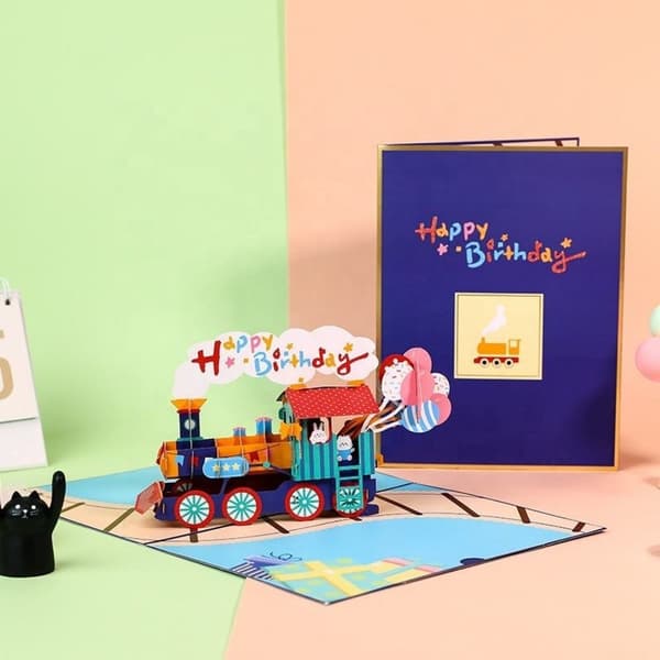 3D Pop-up födelsedagshälsningskort - Födelsedagståg