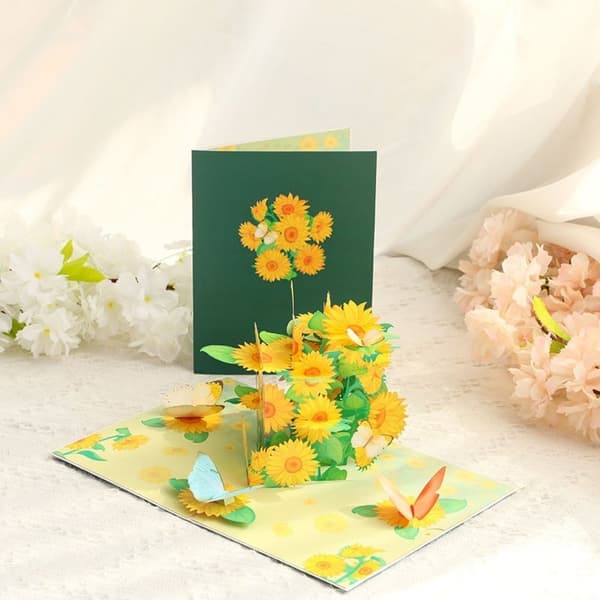 3D Pop-up-hälsningskort med blommor - solrosor och fjärilar