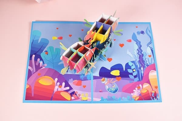 Kyssande fisk 3D popup-hälsningskort