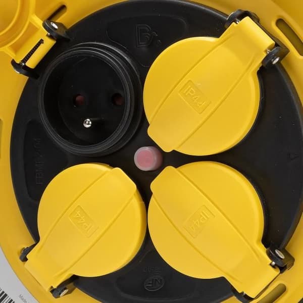 PRO rulle - VELAMP - 4 uttag - H07RN-F3G2.5 - 25m - NF - CE - IP44