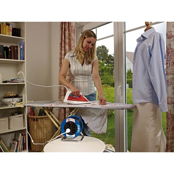 brennenstuhl Garant kompakt kabeltromle (15m kabel i sort, lavet af specialplast, til indendørs brug, Made in Germany)