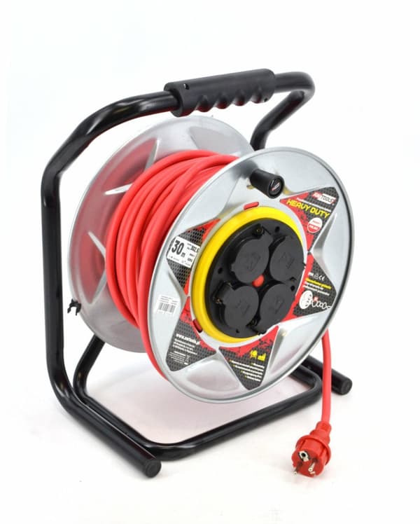AWTOOLS FÖRLÄNGNINGSKABEL METALLTRUMMA RÖD HEAVY DUTY 30m 3x1,5 mm 16A / 3680W / IP44