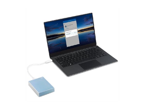 Seagate One Touch STKY2000402 - Harddisk - 2 TB - ekstern (bærbar) - USB 3.0 - lys blå - med Seagate Rescue Data Recovery