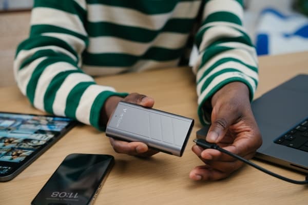 Verbatim TurboMetal SSD USB4 4TB, 4 TB, USB Type-C, USB4 Gen 2x2, 3700 MB/s, 40 Gbit/s, Sølv