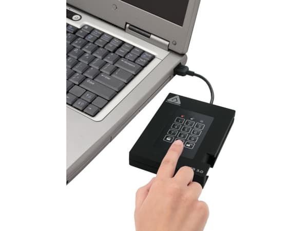 Apricorn Aegis Padlock Fortress - SSD - kryptert - 256 GB - ekstern (bærbar) - 2.5" - USB 3.0 - FIPS 140-2 Level 2, 256-bit AES-XTS