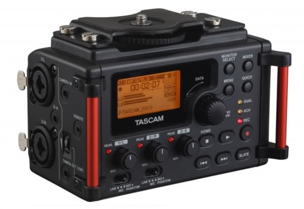 Tascam DR-60DMKII, 10000 ohm (O), 10 dBV, 92 dB, 0,02%, 20 - 40000 Hz, 64 dB