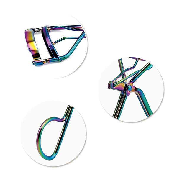 Long lashes with eyelash curler