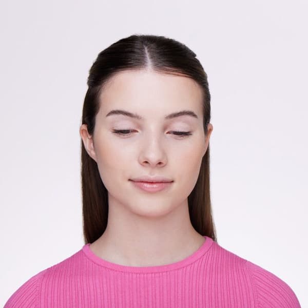 Essence - Ultra Soft Soft Touch Eyeshadow - 01 The One