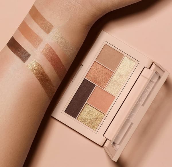 Maybelline Gigi Hadid East Coast Glam Eyeshadow Palette-Warm Chaud