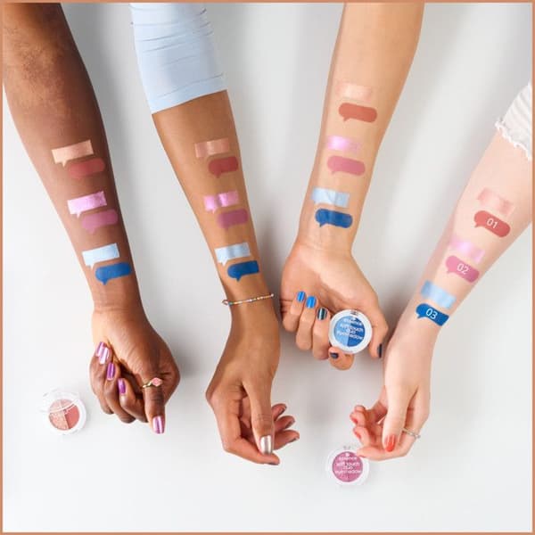Ögonskugga - Essence - Soft Touch Duo - 01 Bronze Beauty - Två nyanser av blått - Långvarig hållbarhet