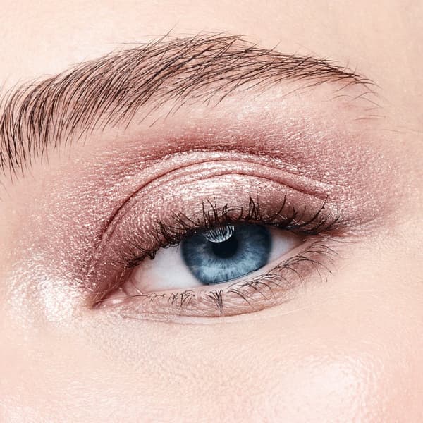 Oriflame THE ONE Flytande Ögonskugga - Rosy Peach 5 ml