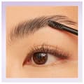 Miniatyrbild 3 av 6: Gel för ögonbryn - Maybelline New York - Superlock Brow Glue - Transparent - 8g - Hållbarhet 24h
