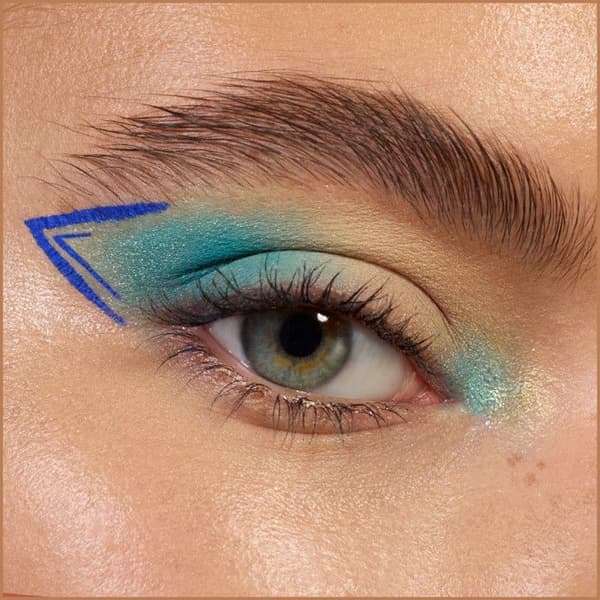 Essence - Flytande eyeliner Colour It! - 01 Royal Blue