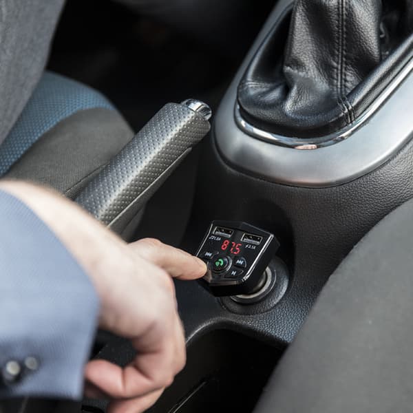 Setty TFM-03 FM Bluetooth Transmitter Car Radio / MP3 / 2 x USB