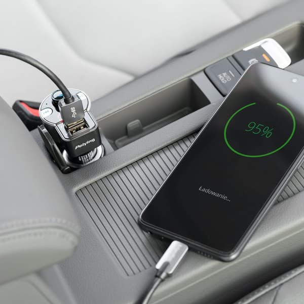 Bilsender med Bluetooth-funktion (2 USB-porte)
