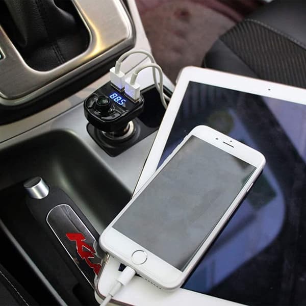 Bluetooth FM-sender med 2x USB-lader