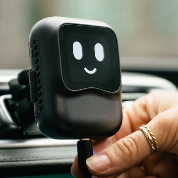 Trådløs Ottocast-adapter og AI-assistent til bilen