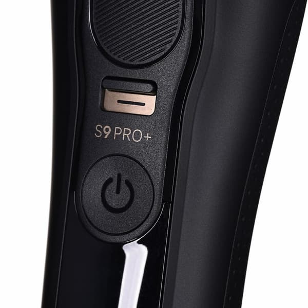 Braun Series 9 Pro+ 9590cc Wet & Dry Foil shaver Trimmer Sort