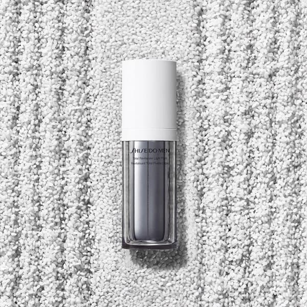 Shiseido Men Total Revitalizer Light Fluid 80ml