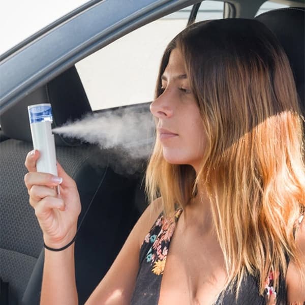Nanospray-säiliö ja Powerbank