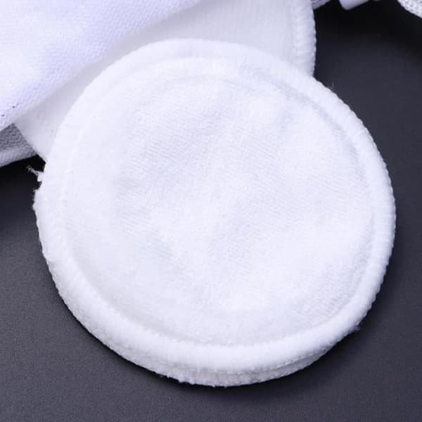 16 st Bamboo Makeup Remover Trelagers mjuka återanvändbara kuddar Ansikts- och hudvård Tvätta tygkuddar (vita)