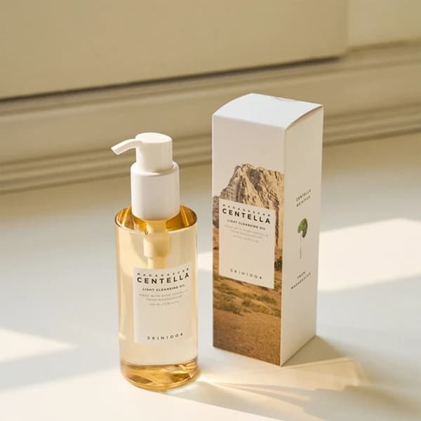 SKIN1004 Madagascar Centella Light Cleansing Oil 200ml