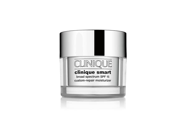 Clinique Smart SPF 15 Custom-Repair Moisturizer for fet og kombinert hud 50ml