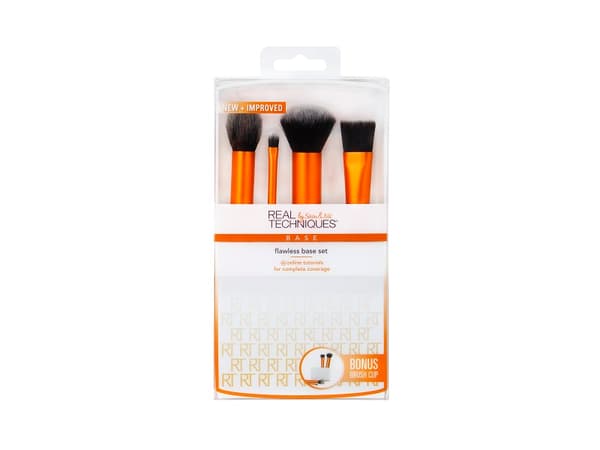 Real Techniques REAL TECHNIQUES_SET Base Flawless Bse Set contouring brush + precise brush + powder or mineral foundation brush + foundation brush +