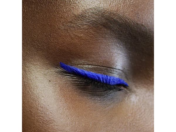 L'Oréal Paris Infaillible Grip Matte Liquid Eyeliner (02 Blue) 3 ml