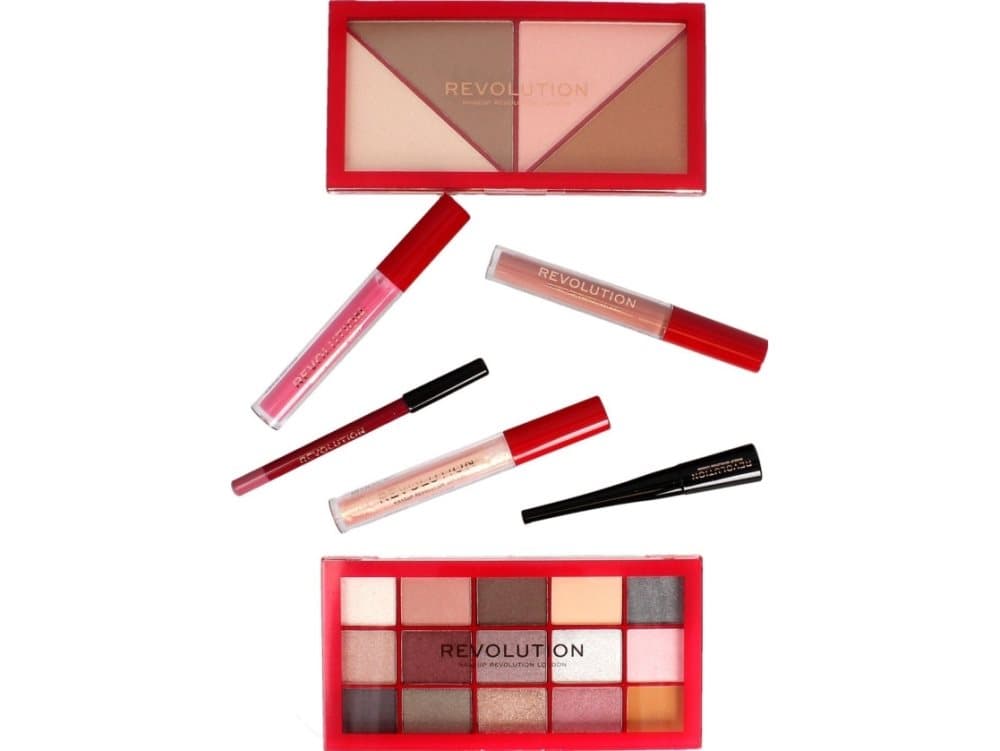 Makeup Revolution REVOLUTION * XMAS Countdown to NYE &