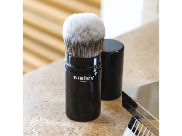 SISLEY Kabuki Brush pedal