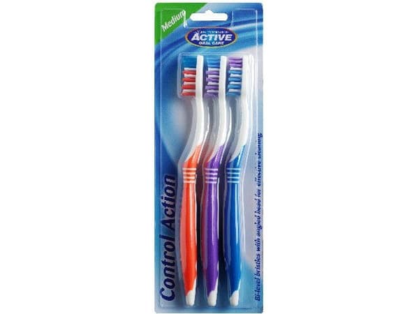 Active Oral Care Control Action medium tannbørste 3stk