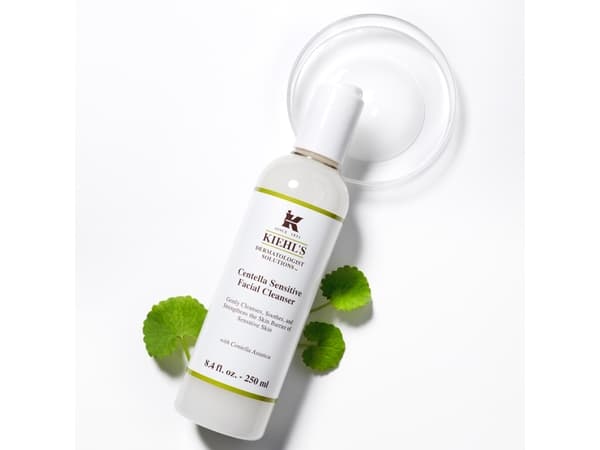 Kiehl's 3605971864865, Unisex, Sensitiv hud, 250 ml, Flaske, Centella Asiatica Extract Centella Asiatica Extract er avledet fra Centella Asiatica, en