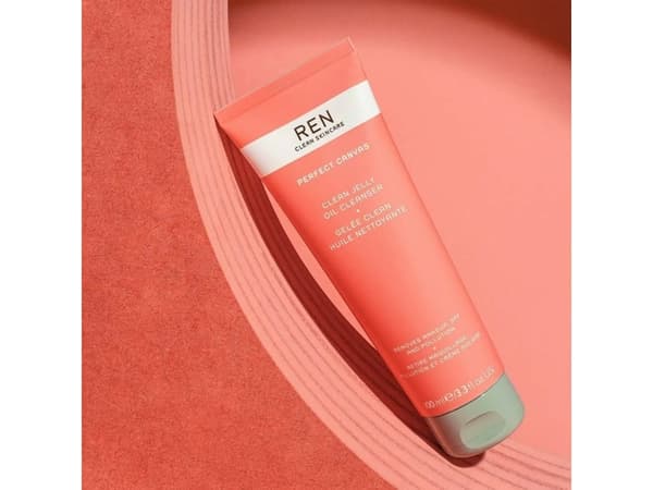 REN Perfect Canvas Clean Jelly Oil Cleanser - Dame - 100 ml