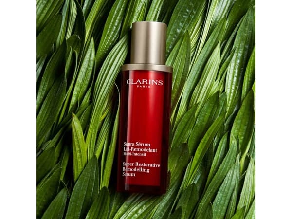 Clarins Super Restorative Remodelling Serum - Dame - 50 ml