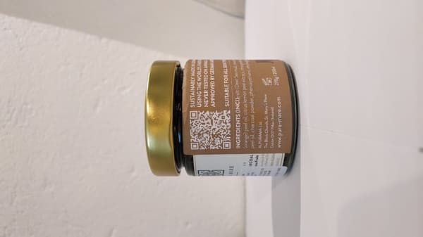 PURA MARE - Dead Sea Mud & Activated Charcoal Mask