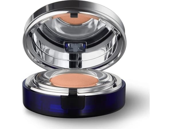 La Prairie Set Duo, La Prairie, Skin Caviar Essence In, Compact Foundation, Tender Ivory, SPF 25, 2 pcs, 15 g For Women