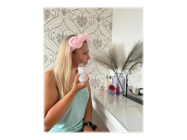 Garett Beauty Sonic Scrub - Cavitation peeling device - trådløs - hvit