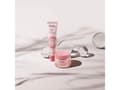 Pikkukuva 4 / 5: Melvita Source De Roses Hydra-Plumping Fluid - - 40 ml
