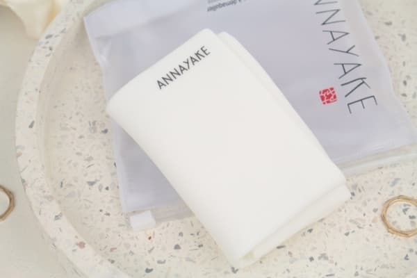 Annayake W. Sminkefjernersvamp