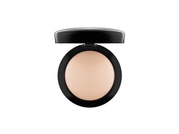 MAC Mineralize Skinfinish Natural - Dame - 10 g