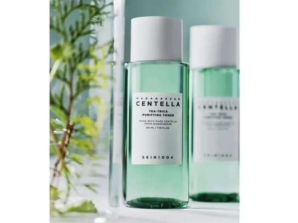 SKIN1004 Madagaskar Centella Tea-Trica puhdistava kasvovesi 210 ml