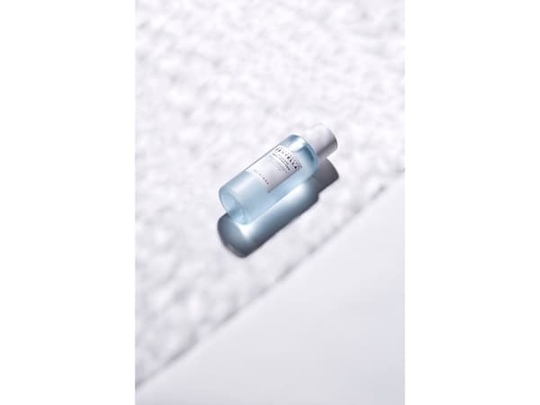SKIN1004 Madagaskar Centella Hyalu-Cica kirkastava kasvovesi 210 ml