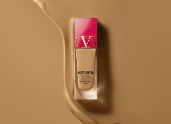 Valentino Valentino, Very Valentino, Liquid Foundation, MA4, SPF 25, 25 ml For Women